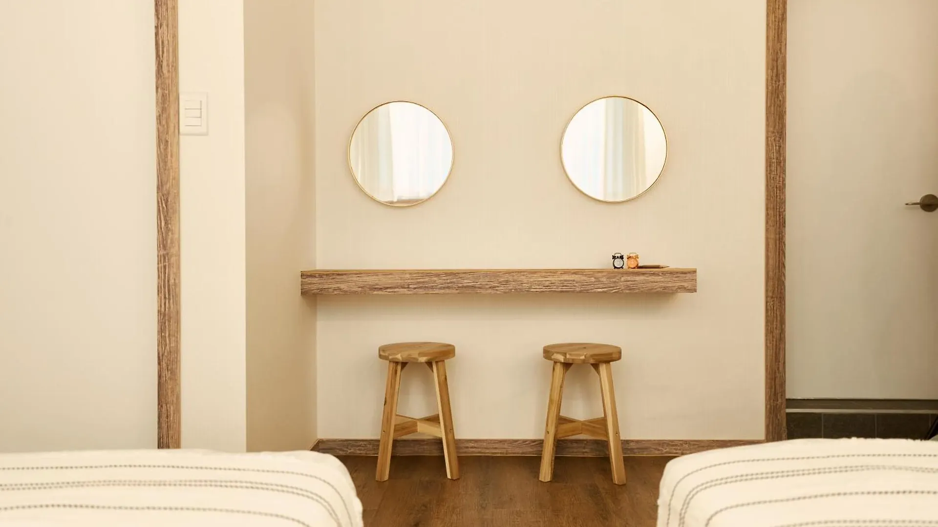Hongdae 3Bedroom&2Baths Free Wifi&Free Parking Seoul