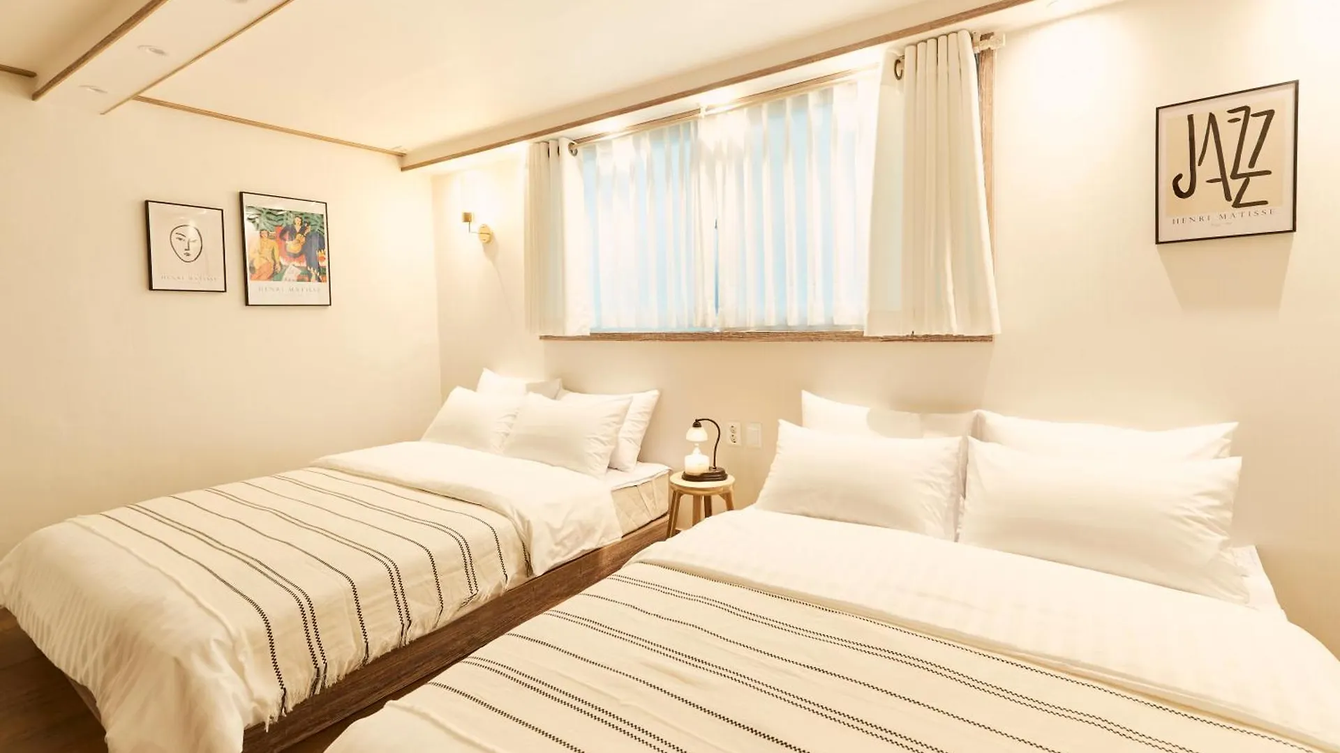 Lägenhet Hongdae 3Bedroom&2Baths Free Wifi&Free Parking Seoul Sydkorea