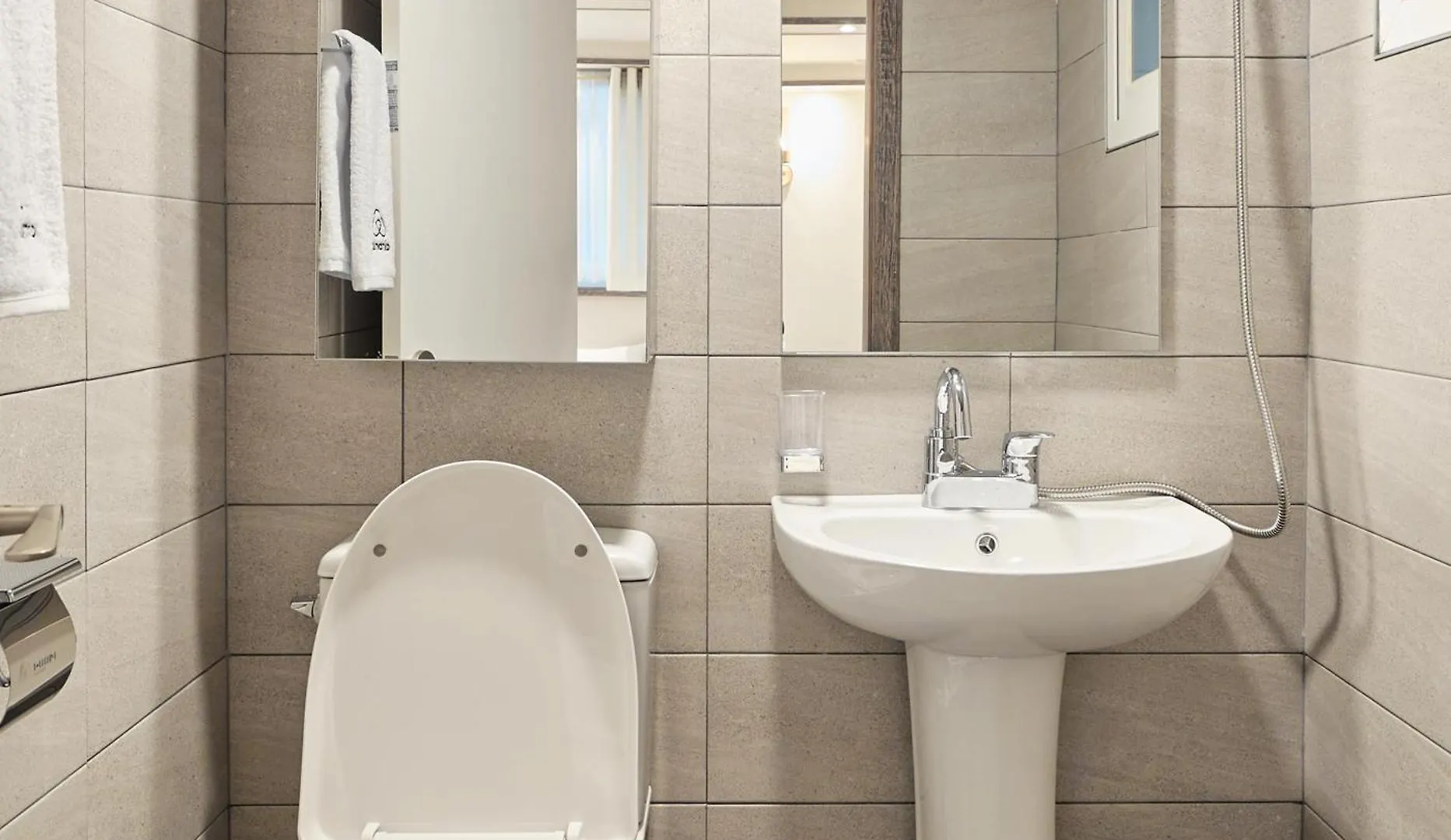 Hongdae 3Bedroom&2Baths Free Wifi&Free Parking Seul 0*,