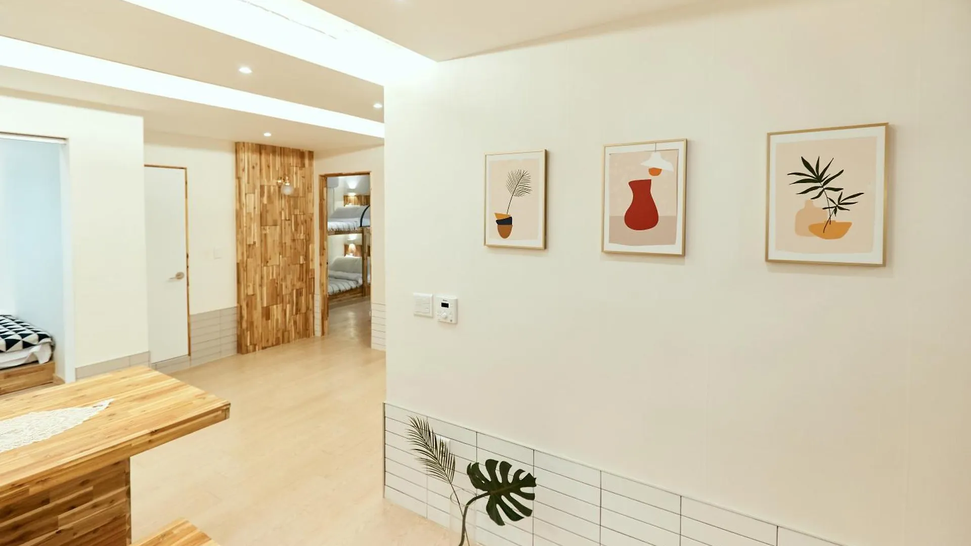 Hongdae 3Bedroom&2Baths Free Wifi&Free Parking Seul 0*,