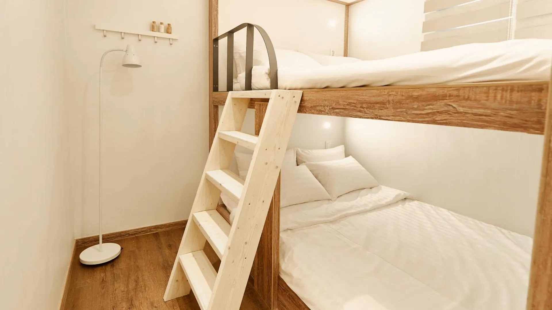 Hongdae 3Bedroom&2Baths Free Wifi&Free Parking Seul Apartament